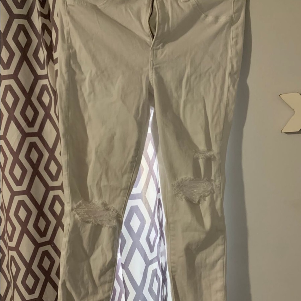 American eagle white skinny jeans